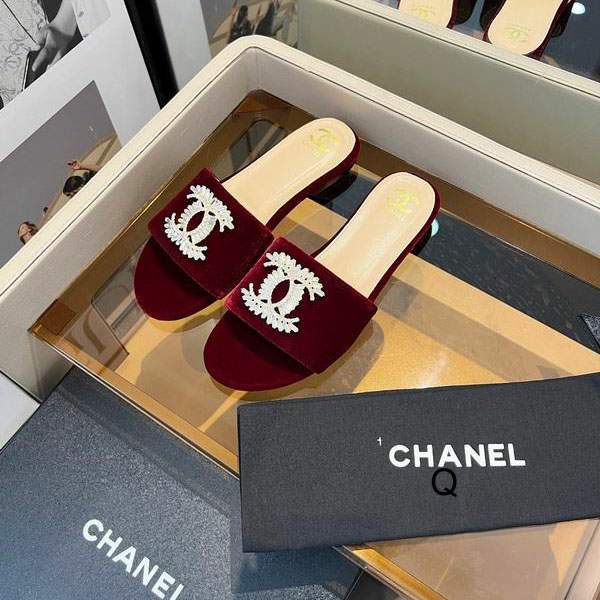 Picture of Chanel Slippers _SKUChanelsz35-40NW06013159